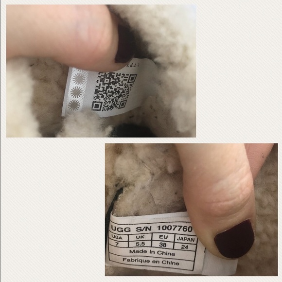 UGG Akadia Boots - Picture 11 of 11